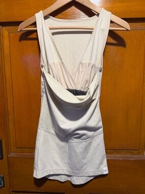 Like New! LALABU Carrier Shirt in Sz Sm